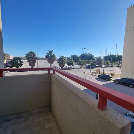 Ilio Apartament *
